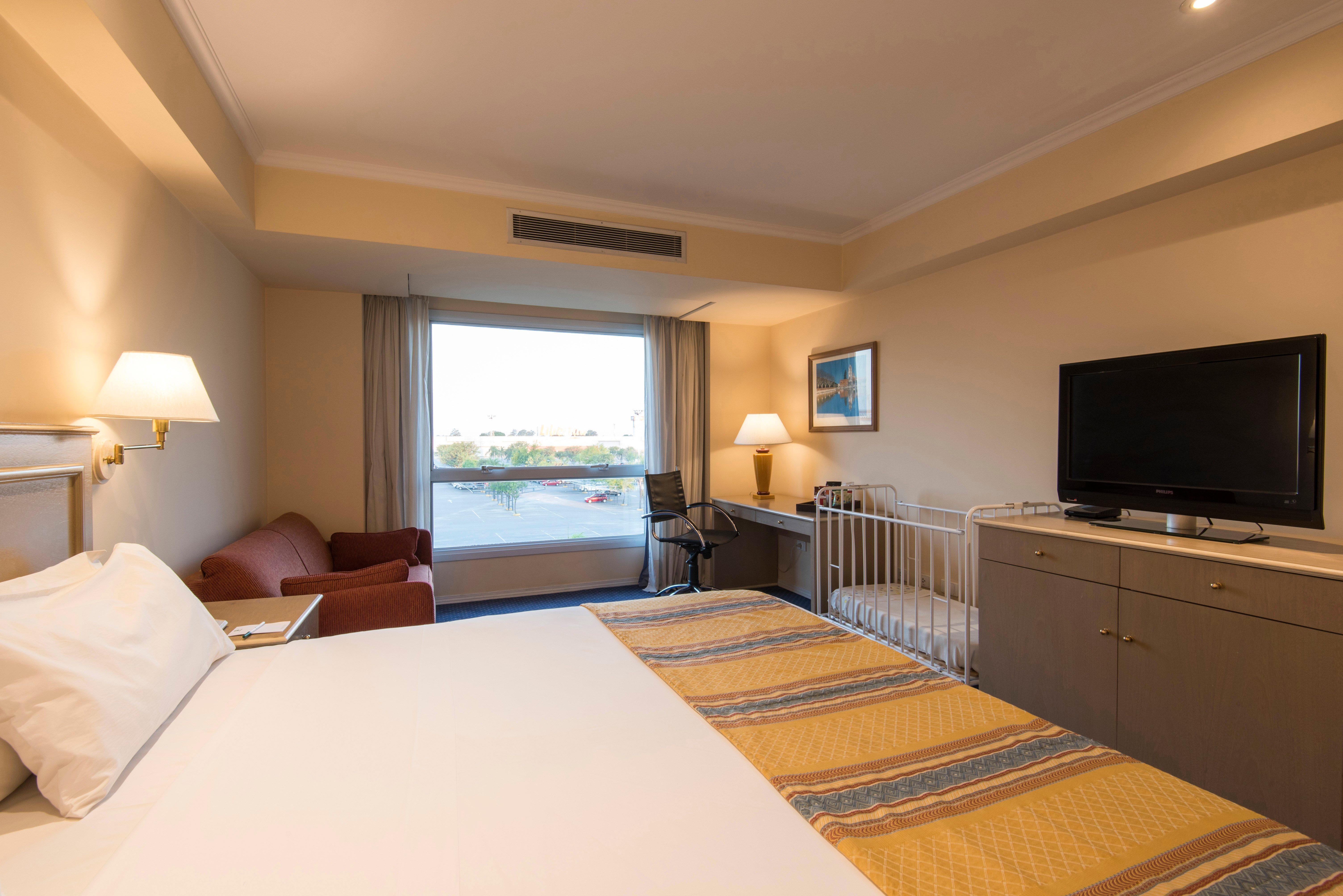 Holiday Inn Cordoba, An Ihg Hotel Екстер'єр фото